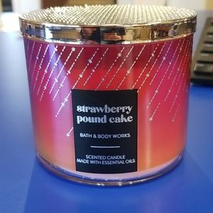 Strawberry Pound Cake 3 wick candle